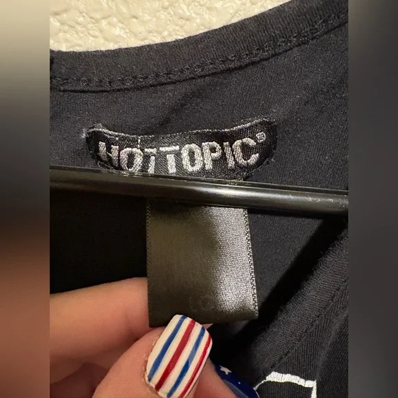 Hot Topic Asymmetrical Black and White Graphic Tank Top - Picture 3 of 3